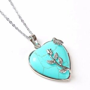 Heart & Rose Pendant Turquoise Colored Necklace Brand New